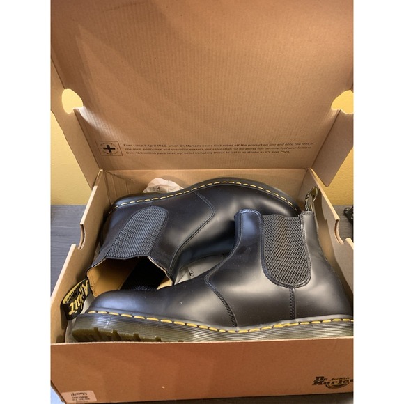 Dr. Doc Martens 2976 Black Leather Pull On Chelsea Boots Men's US SZ 12 - NEW - Picture 4 of 13